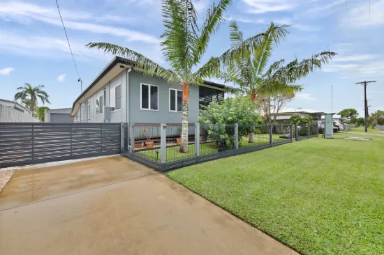 98 Scott Street, South Mackay, Qld 4740