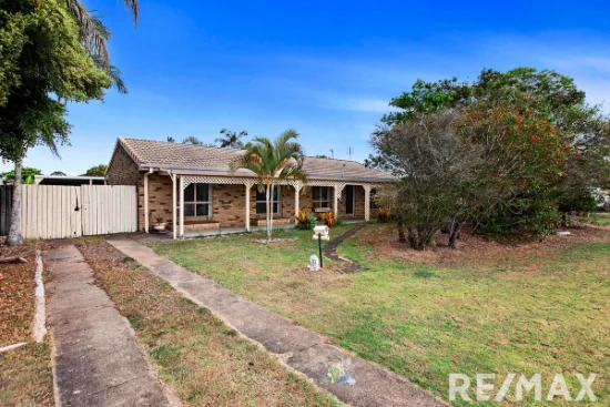 99 North Street, Point Vernon, Qld 4655