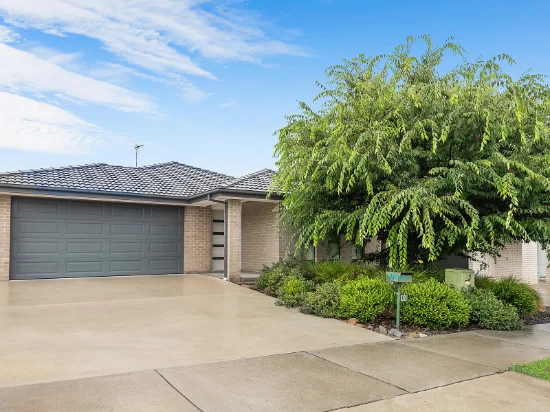 99 Overall Avenue, Casey, ACT 2913