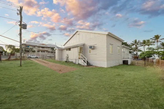 99 The Strand, North Ward, Qld 4810-Image