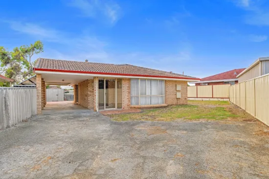 9B Seville Way, Orana, WA 6330