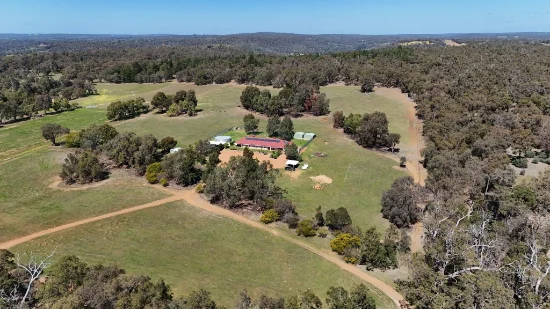 Address available on request, Gidgegannup, WA 6083
