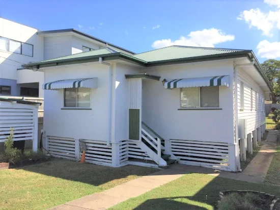 Address available on request, Greenslopes, Qld 4120 - For Rent