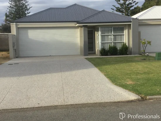 Address available on request, Safety Bay, WA 6169
