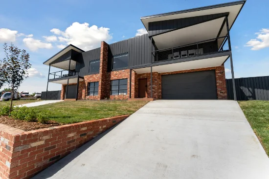 B/1 Abbott Street, Jindabyne, NSW 2627