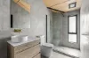 b/12 Gladstone Raod, Herrick, Tas 7264-Image