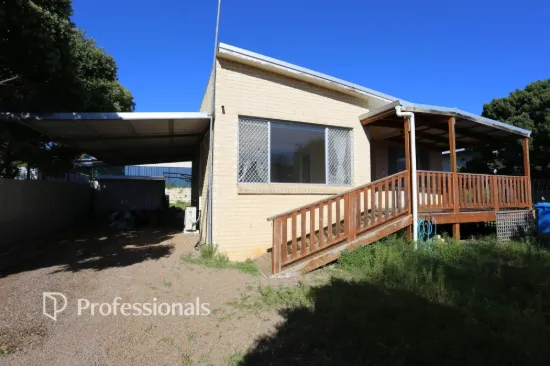 B/18 Ocean Street, Sinclair, WA 6450