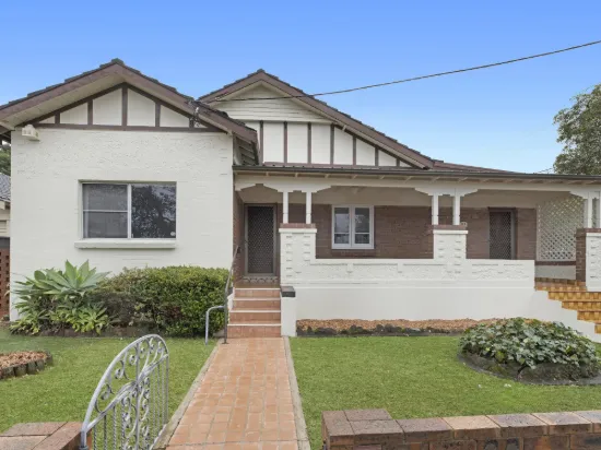 . Leigh Avenue, Concord, NSW 2137