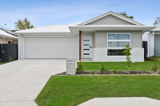 R3/52 Larcom Crescent, Redbank Plains, Qld 4301