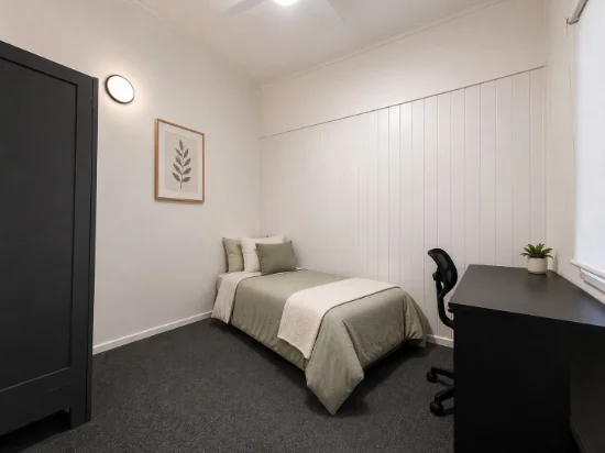 Room 4/19 Marmion Parade, Taringa, Qld 4068