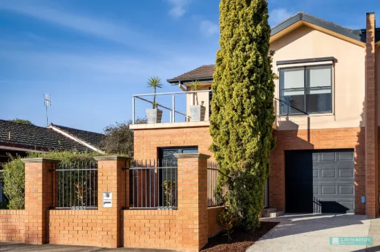 Unit 1, 10 Ligar Street, Kennington, Vic 3550