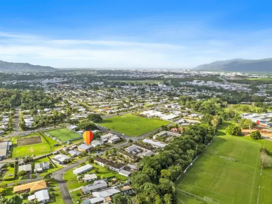 Unit 1/15 Girralong Street, Woree, Qld 4868