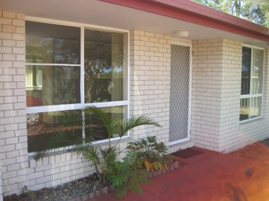 Unit 2/52 Findlay Street, Burpengary, Qld 4505 - For Rent