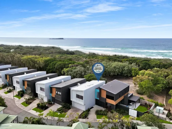 Unit 27/270 Ocean Drive, Twin Waters, Qld 4564