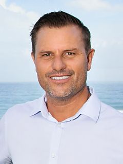 Ian Daniels - Real Estate Agent