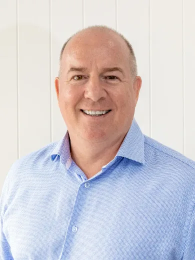 Ian  Suter - Real Estate Agent at Suter Smith Cleine