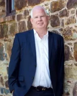 Ian Blackburn - Real Estate Agent