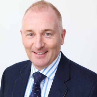 Ian Comyns - Real Estate Agent