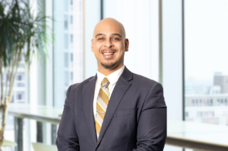 Lorenzo Lazo - Real Estate Agent