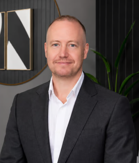 Chris Bell - Real Estate Agent at Holmes St. Clair - Crows Nest