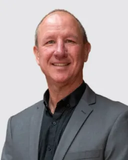Cameron Fitchett - Real Estate Agent