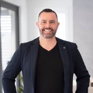 Phil Wiltshire - Real Estate Agent