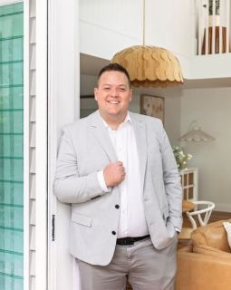 Riley Eichmann - Real Estate Agent