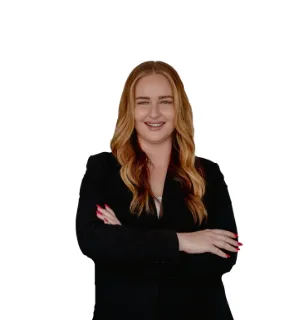 Lucy Darby - Real Estate Agent