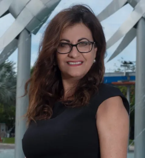 Terri Knight - Real Estate Agent at Cairns Knight Realty - EARLVILLE