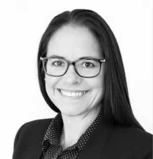 Ananda  Cairns - Real Estate Agent