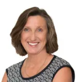 Miriam Newitt - Real Estate Agent From - Raine and Horne Oxley - OXLEY