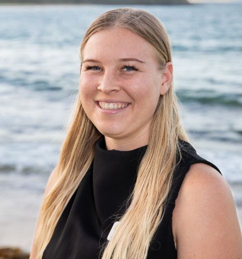 Molly Aiken - Real Estate Agent at LJ Hooker Hallidays Point / Diamond Beach - Hallidays Point