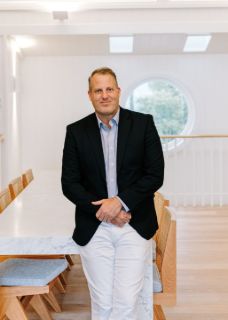 Angus Abrahams - Real Estate Agent