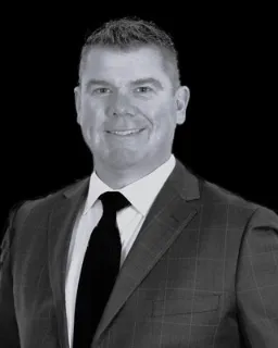 Simon Hayes - Real Estate Agent