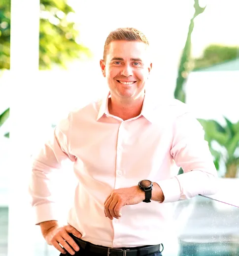 Michael Folkard - Real Estate Agent at LJ Hooker Solutions Gold Coast - Nerang