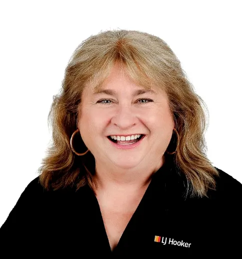 Chyerl Pridham - Real Estate Agent at LJ Hooker - Flagstone
