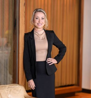 Mel Johnson - Real Estate Agent