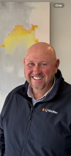 Dick Cummins - Real Estate Agent at LJ Hooker - Young