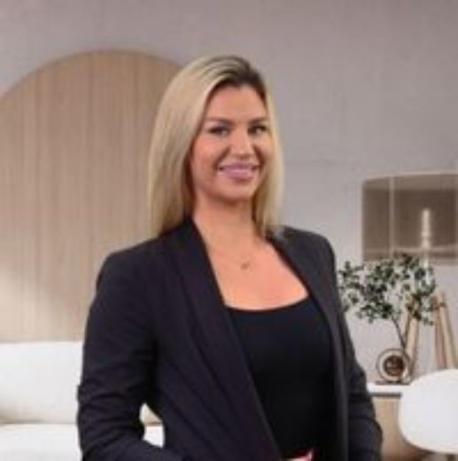 Stacey Shepherd - Real Estate Agent at LJ Hooker - Beenleigh