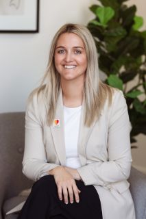 Rebekah Zaslona - Real Estate Agent