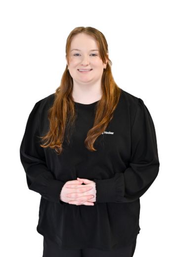 Georgia Peachey - Real Estate Agent at LJ Hooker - Pakenham