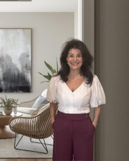 Eleni Karambasis - Real Estate Agent