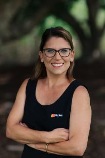 Danielle Dobbie - Real Estate Agent