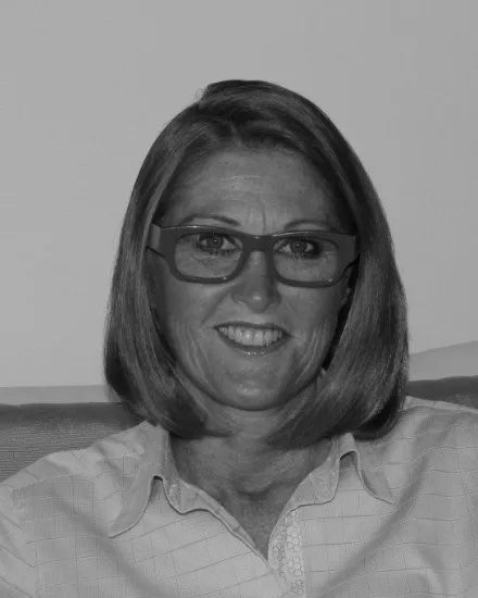 Dominique  Ann Corbett - Real Estate Agent at Corbett &Co - Paradise Waters