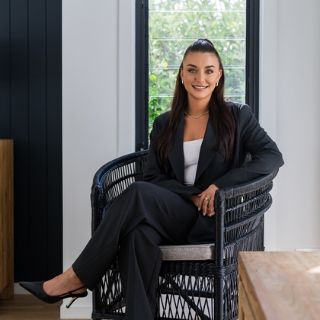 Siena Jackson - Real Estate Agent