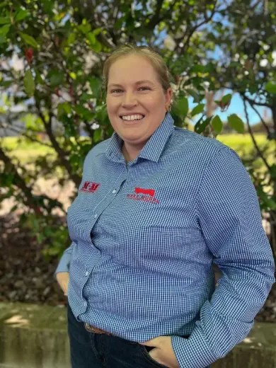Rebecca Edwards - Real Estate Agent at Hart Rural Agencies