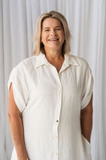 Donna Leak - Real Estate Agent