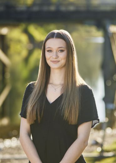 Isabelle Brandy - Real Estate Agent at Cardow & Partners Property - BELLINGEN