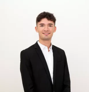 Isaak Giyos - Real Estate Agent