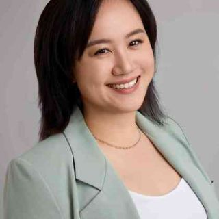 Ivy Lin - Real Estate Agent
